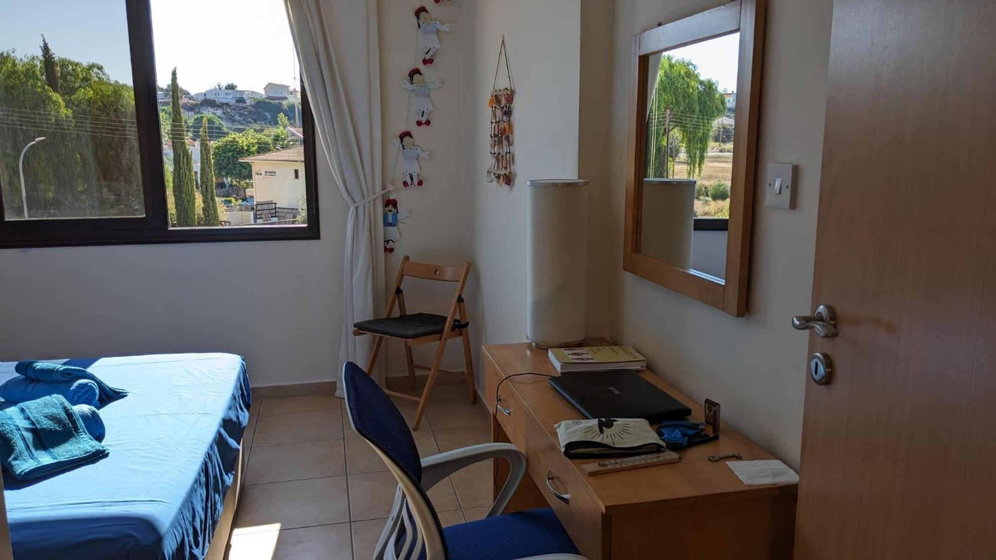 Spacious Contemporary Apartment Pissouri Buitenkant foto